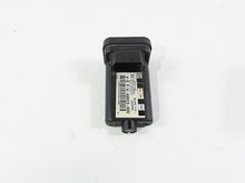 Load image into Gallery viewer, 2004 Harley Softail FXSTDI Deuce Tssm Turn Signal Module 68923-00C