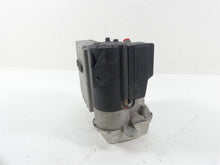 Load image into Gallery viewer, 2001 BMW R1150 GS R21 Abs Brake Pump Block Module Controler 34512331637 | Mototech271