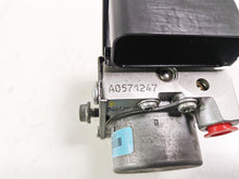 Load image into Gallery viewer, 2018 Suzuki GSX1300 R Hayabusa Nissin Abs Brake Pump Unit Module 55610-15H01