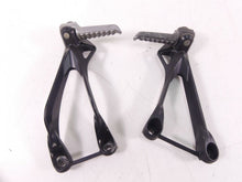 Load image into Gallery viewer, 2008 Kawasaki ZX6R Ninja Rear Passenger Foot Peg Set 35063-0144-W9 35063-0145-W9