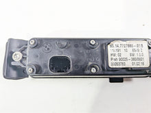 Load image into Gallery viewer, 2016 BMW R1200RT RT RTW K52 Radio Audio Side Button Knob Set 65147727885