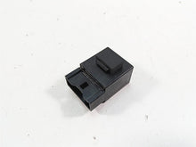 Load image into Gallery viewer, 2007 Yamaha R1 YZFR1 Fuel Gas Petrol Pump Relays 5VK-81950-30