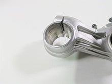 Load image into Gallery viewer, 2022 BMW RnineT Pure K22 Lower Triple Tree Steering Clamp 31428558481