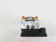 Load image into Gallery viewer, 2016 BMW R1200R K53 Abs Brake Pump Unit Module 34518561705 34518566956