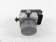 Load image into Gallery viewer, 2015 Ducati Diavel Carbon Red Abs Brake Pump Pressure Module 54240481A | Mototech271