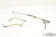 Load image into Gallery viewer, 2010 BMW R1200 GS R1200GS K25 ABS To Front Calipers Line 34327720825 | Mototech271