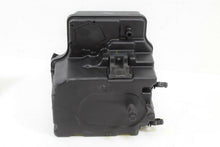 Load image into Gallery viewer, 2015 Triumph Rocket III Touring ABS Mid Center Air Box Breather Cleaner T2202201 | Mototech271