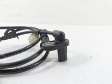 Load image into Gallery viewer, 2022 Yamaha MT09 FZ09 Front Wheel Abs Speed Sensor B7N-85970-00-00 | Mototech271
