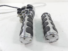 Load image into Gallery viewer, 2005 Harley Touring CVO FLHTC SE Electra Glide Right Cntrl Switch Read 71589-96