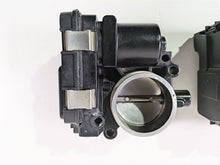 Load image into Gallery viewer, 2017 BMW R1200 GS K50 Throttle Body Bodies Set 13548564959