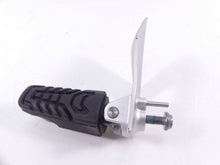 Load image into Gallery viewer, 2017 BMW R1200 RT RTW K52 Right  Front Footpeg Foot Peg 46718535642  46718560382 | Mototech271