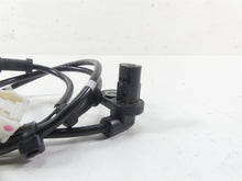 Load image into Gallery viewer, 2022 Yamaha MT09 FZ09 Front Wheel Abs Speed Sensor B7N-85970-00-00 | Mototech271