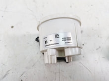 Load image into Gallery viewer, 2015 Harley Touring FLHXS Street Glide Fuel Gas Petrol Level Gauge 70900163 | Mototech271