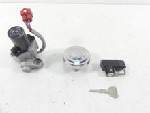 Load image into Gallery viewer, 2002 Yamaha XVS1100 V-Star Ignition Switch Key Tank Cap Lock Set 4TR-82501-01-00 | Mototech271