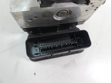 Load image into Gallery viewer, 2008 BMW R1200GS K25 Abs Brake Pump Module Unit 7711978 34517715109 | Mototech271