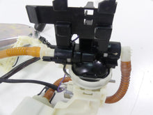 Load image into Gallery viewer, 2009 Harley FXDF Dyna Fat Bob Fuel Gas Petrol Pump + Level Sender 75218-04D | Mototech271