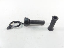 Load image into Gallery viewer, 2017 Triumph Thruxton 1200 R Fly Ride By Wire Throttle Grip Handle Set T2044045 | Mototech271