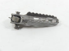 Load image into Gallery viewer, 2019 BMW R1250GS K50 Front Right Footpeg Foot Peg Rest 46718526740 | Mototech271