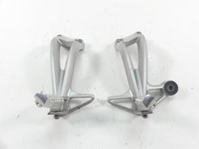 Load image into Gallery viewer, 2008 Yamaha FZ1 Fazer Rear Passenger Footpeg Set 2D1-2741L-00-00 2D1-2742L-00-00