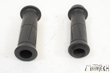 Load image into Gallery viewer, 2015 Kawasaki ZX10R ZX10 R Ninja Grip SET 32099-0049 | Mototech271