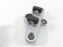 Load image into Gallery viewer, 1999 BMW R1100 GS 259E Upper Triple Tree Steering Clamp Bar Mounts 31422314505 | Mototech271