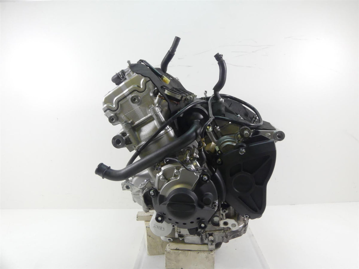 2016 Yamaha YZF-R1 S RN32 Running Engine Motor 32K -Video 2CR-14411-00