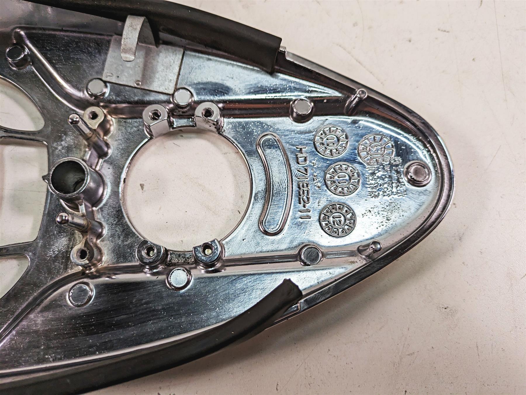 2013 Harley Softail FLSTC Heritage Classic Fuel Tank Dash Cover - Read 71512-11 {{ shop.shopifyCountryName }} - Mototech271