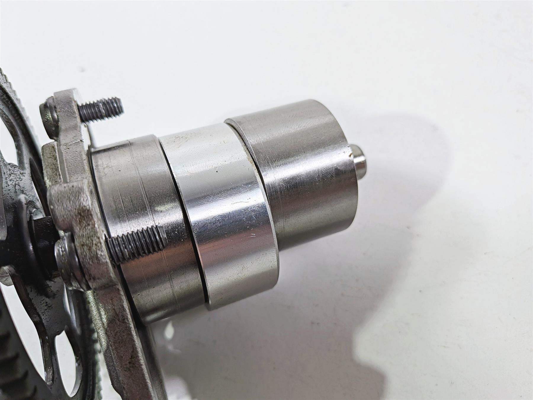 2019 BMW R1250GS K50 Oil Pump From Engine With 7K only 11418394434 {{ shop.shopifyCountryName }} - Mototech271