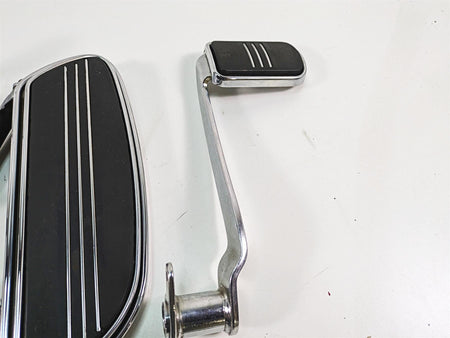 2006 Harley Touring FLHXI Street Glide Floor Board Foot Peg Lever Set 50688-04 {{ shop.shopifyCountryName }} - Mototech271