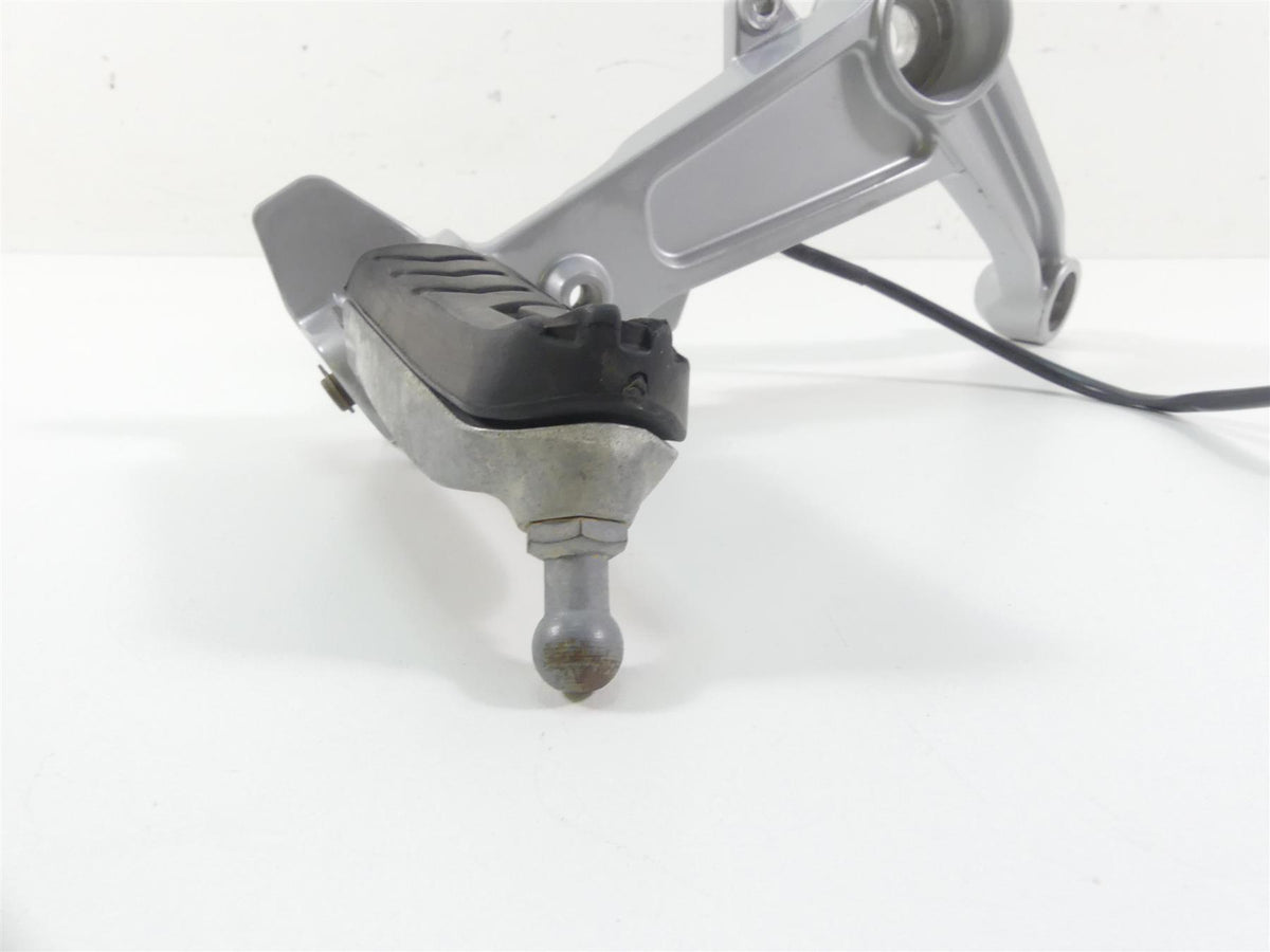 2021 Aprilia Tuono 660 RS660 Right Rider Footpeg Foot Peg Rest & Mount 2B005203 {{ shop.shopifyCountryName }} - Mototech271