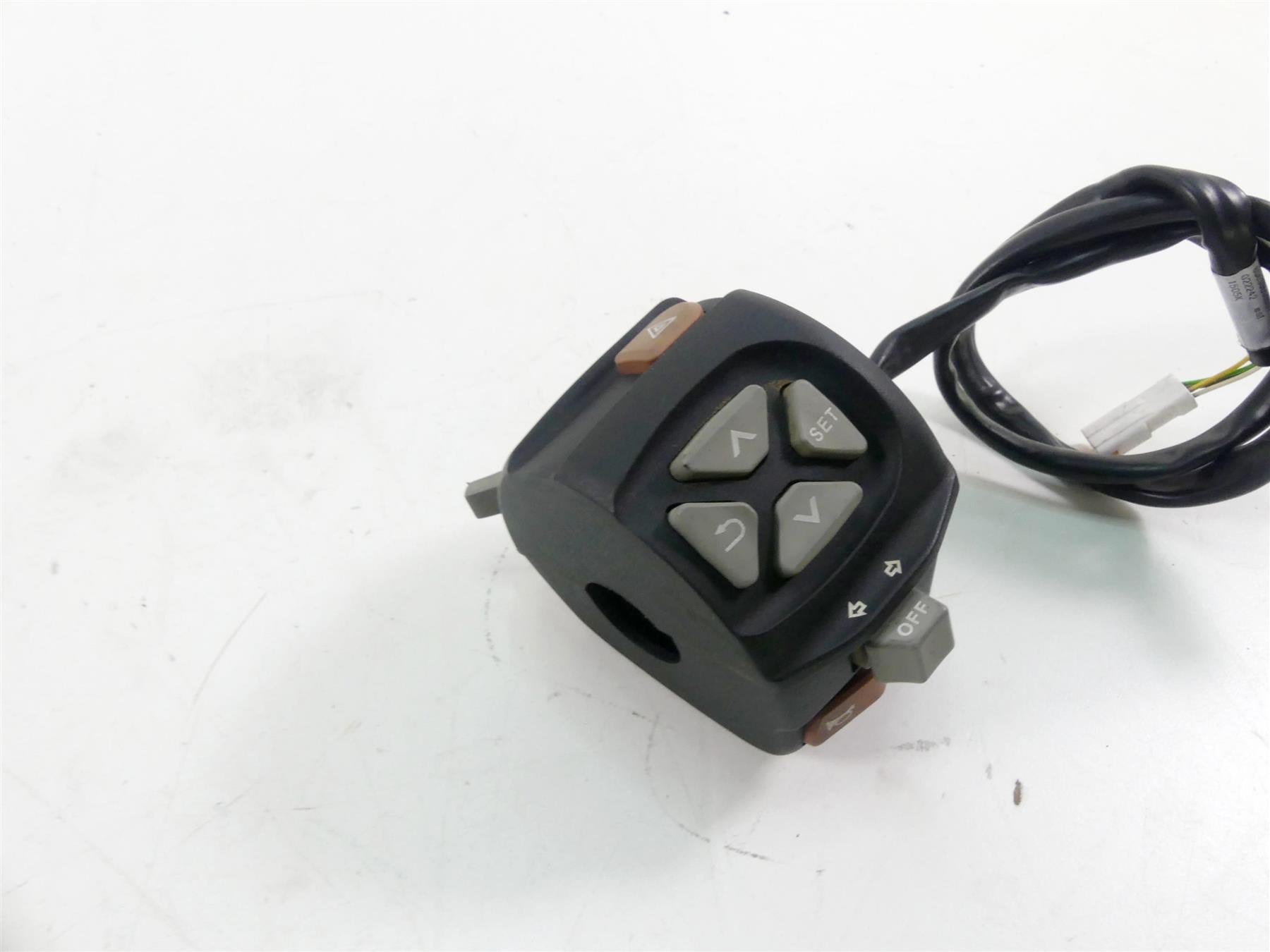 2015 KTM 1290 Adventure Left Hand Light Blinker Control Switch 60311070100 {{ shop.shopifyCountryName }} - Mototech271