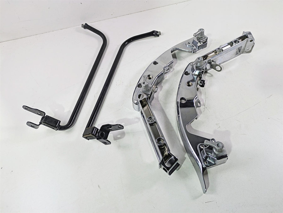 2021 Harley Touring FLTRX Road Glide Saddlebag Rack Holder Carrier Set 90200499 {{ shop.shopifyCountryName }} - Mototech271