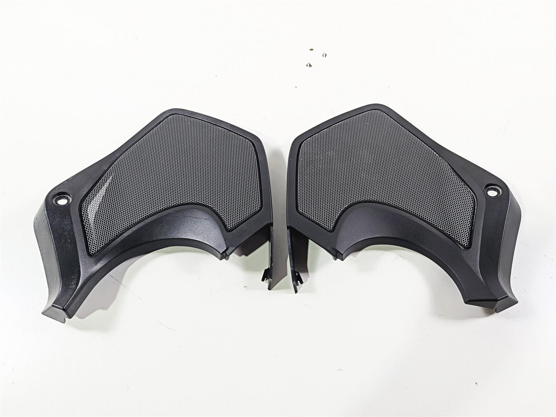 2016 BMW R1200RT RT RTW K52 Speaker Cover Fairing Set 46638529412 46638529411 {{ shop.shopifyCountryName }} - Mototech271
