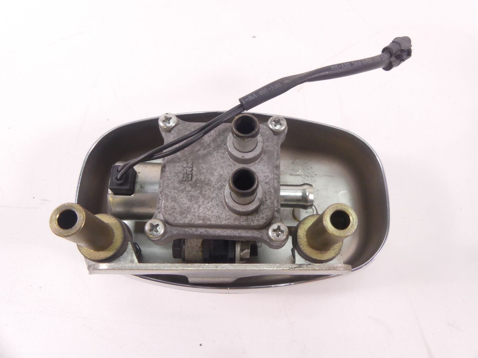 2007 Suzuki VL800 C50 Boulevard 2Nd Air Valve Hoses Cover Mount Set 18780-41F20 {{ shop.shopifyCountryName }} - Mototech271