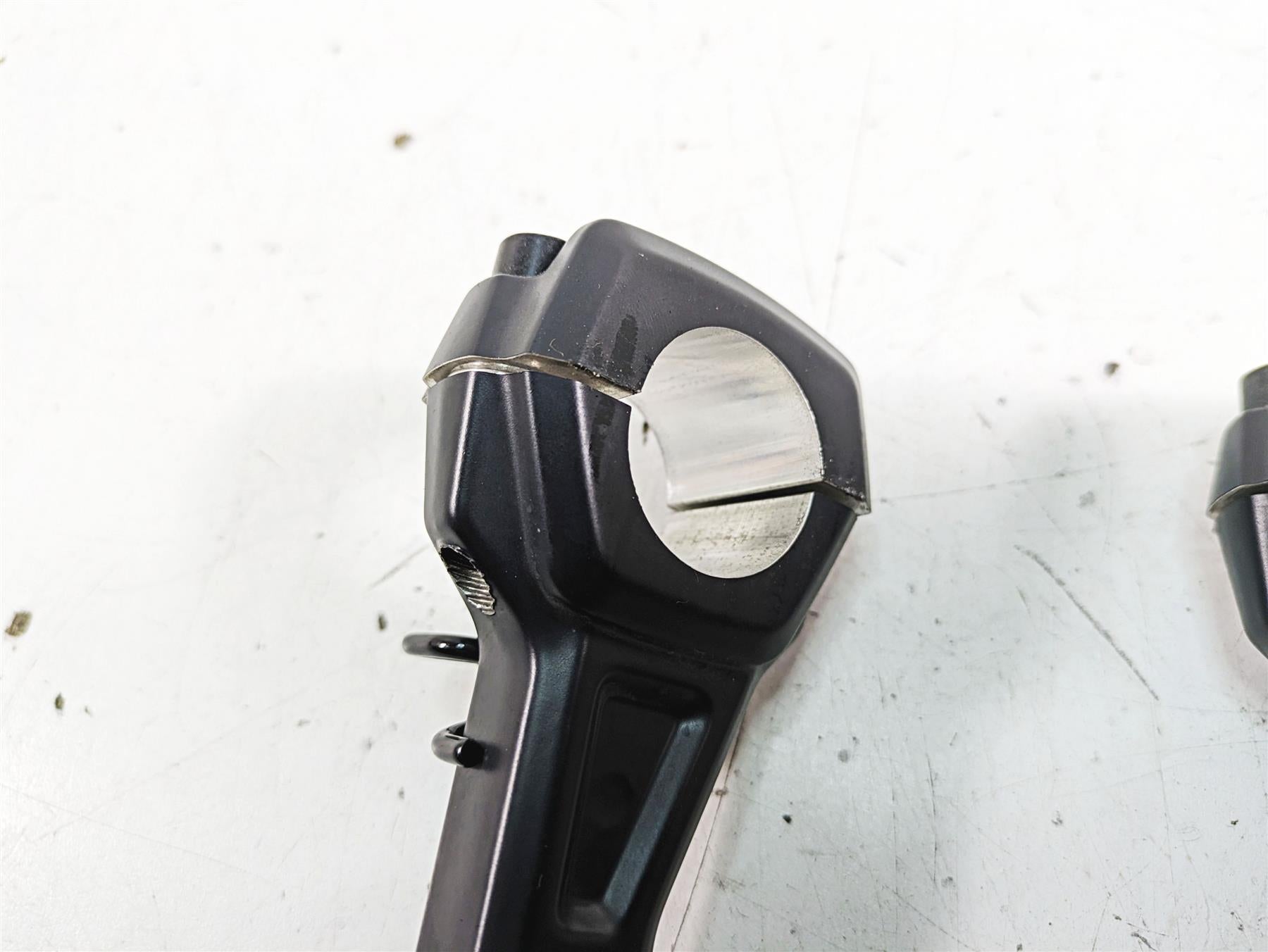 2022 Harley RA1250 S Pan America Handlebar Riser Holder Clamp Set 55900191 {{ shop.shopifyCountryName }} - Mototech271