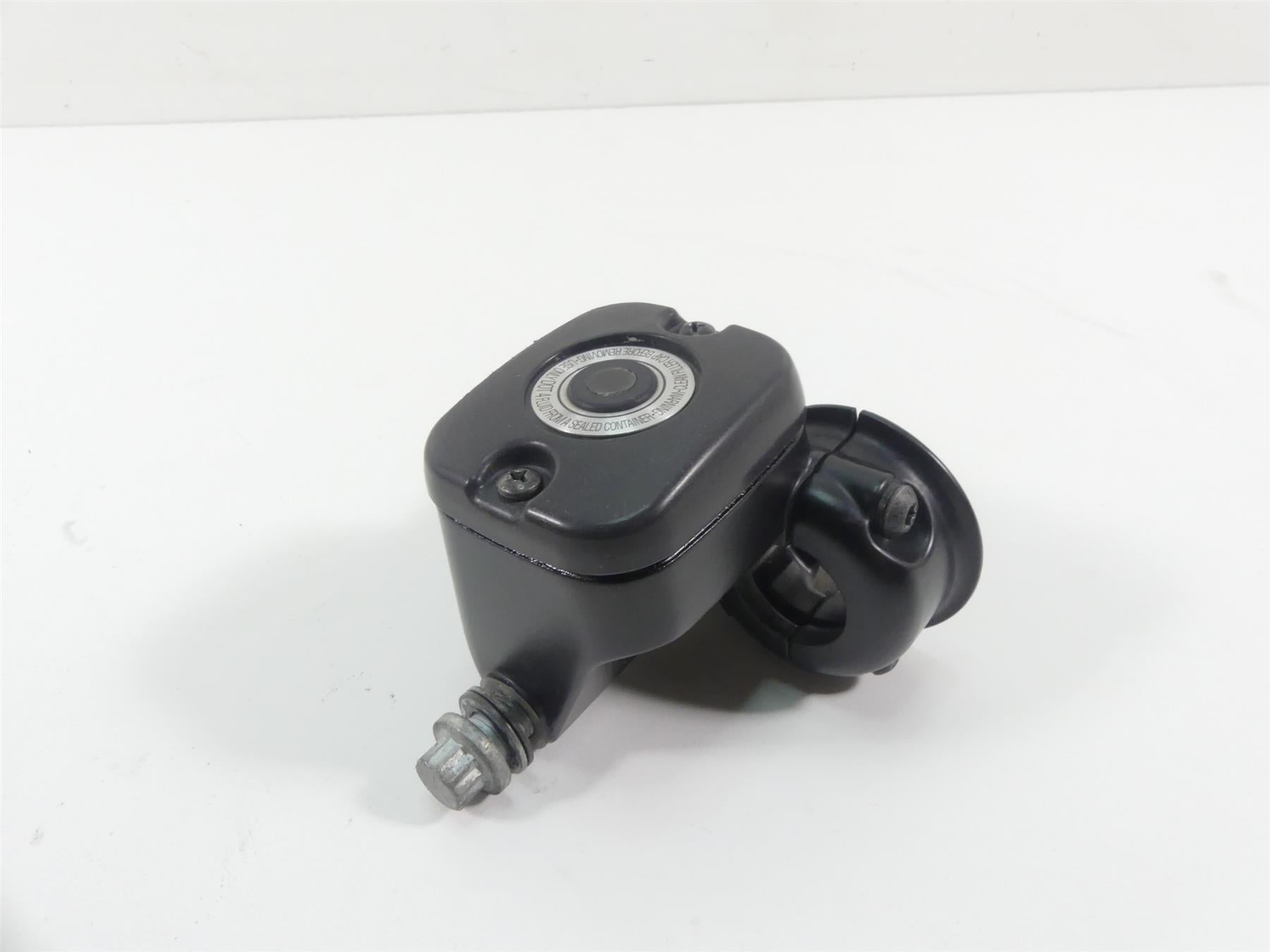 2017 Harley Dyna FXDB Street Bob Front 9/16 Brake Master Cylinder 45029-11 {{ shop.shopifyCountryName }} - Mototech271