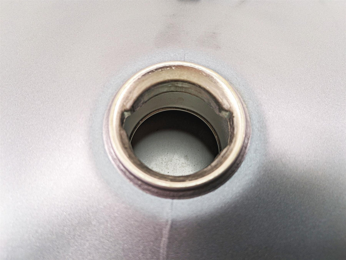 2016 Suzuki M109R VZR1800 Fuel Gas Petrol Tank - Read 49100-48G30-PGZ {{ shop.shopifyCountryName }} - Mototech271