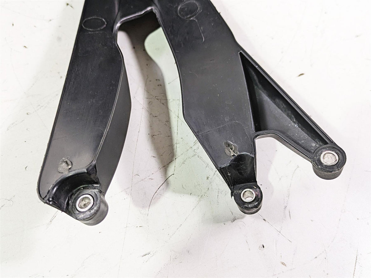 2018 BMW R1200GS GSW K50 Rear Tire Fender Mudflap Guard 46628533657 {{ shop.shopifyCountryName }} - Mototech271