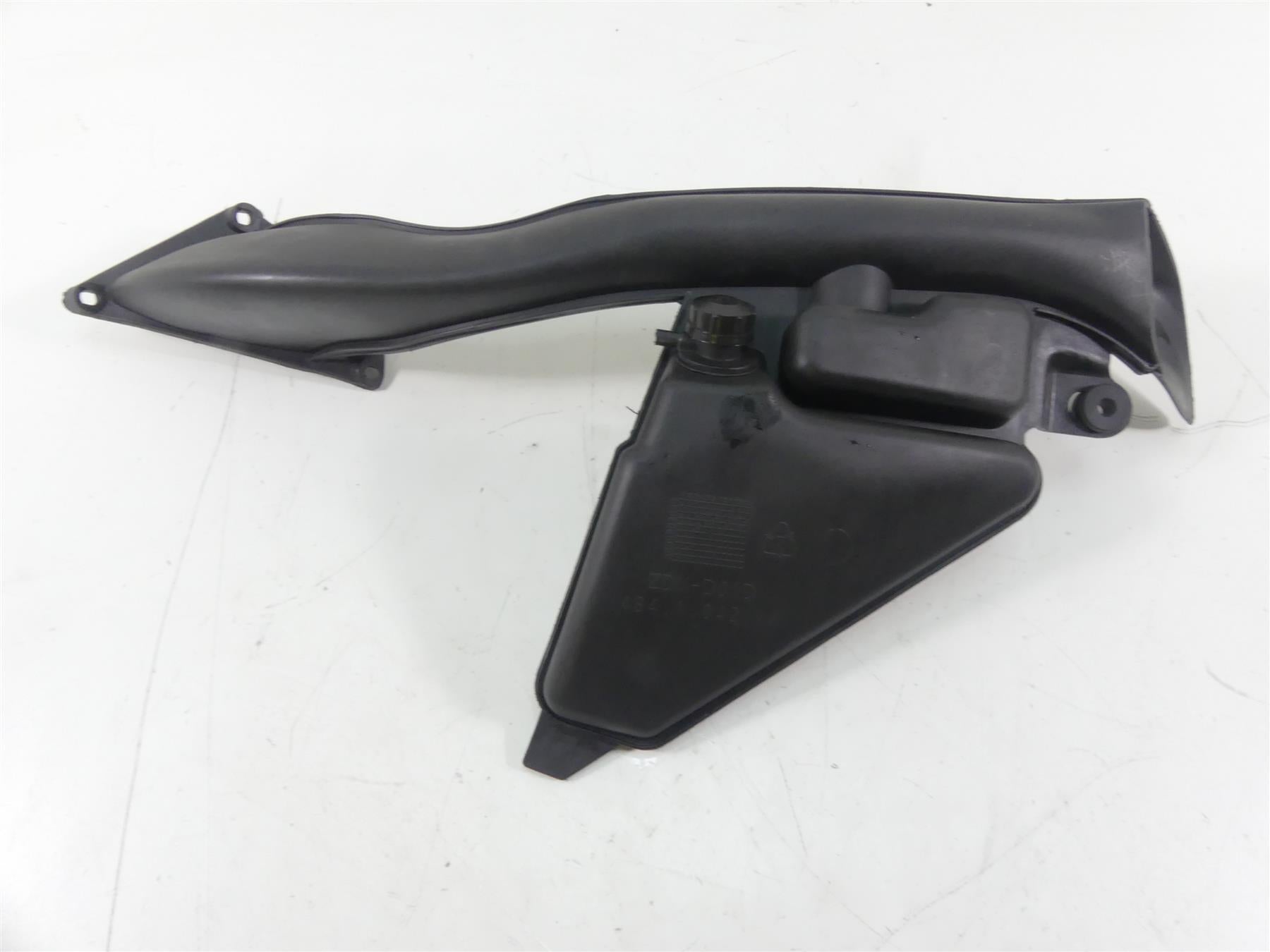 2006 Ducati 999 Biposto Right Air Duct Ram Inlet Intake Tube 48410421A {{ shop.shopifyCountryName }} - Mototech271