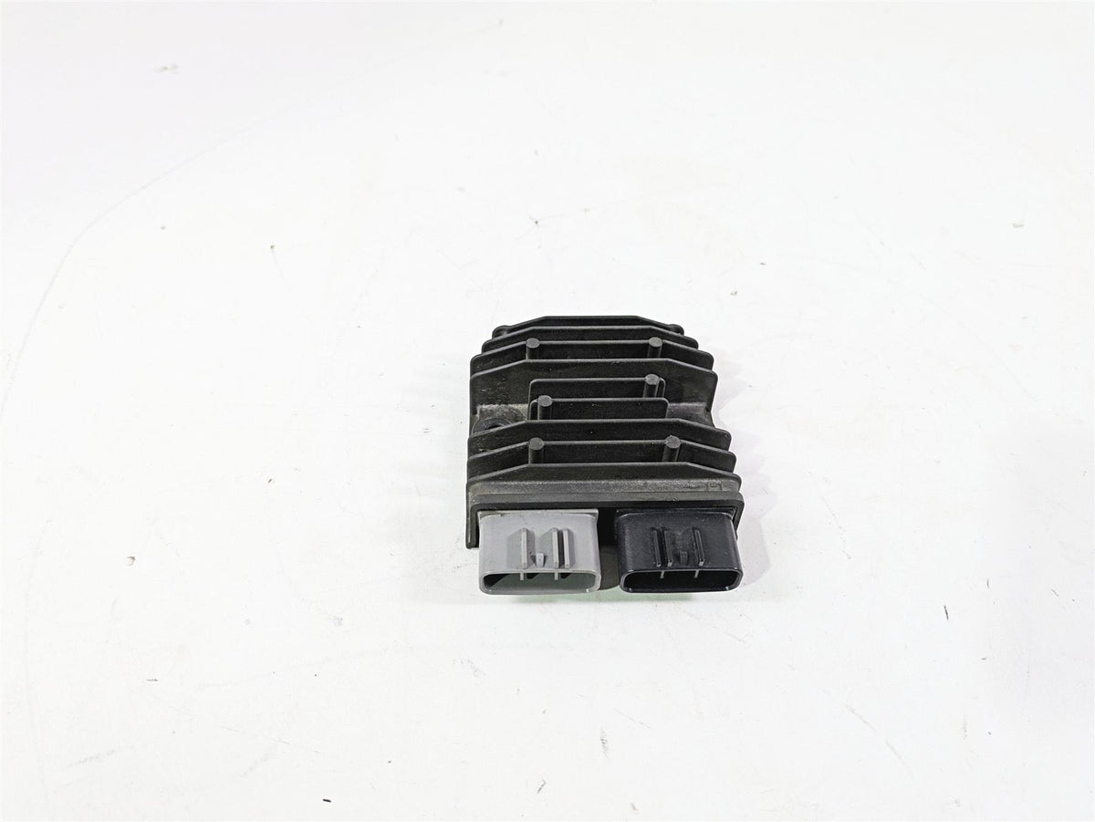 2016 Ducati Monster 1200 S Rectifier Voltage Regulator 54040321A SH821AA {{ shop.shopifyCountryName }} - Mototech271