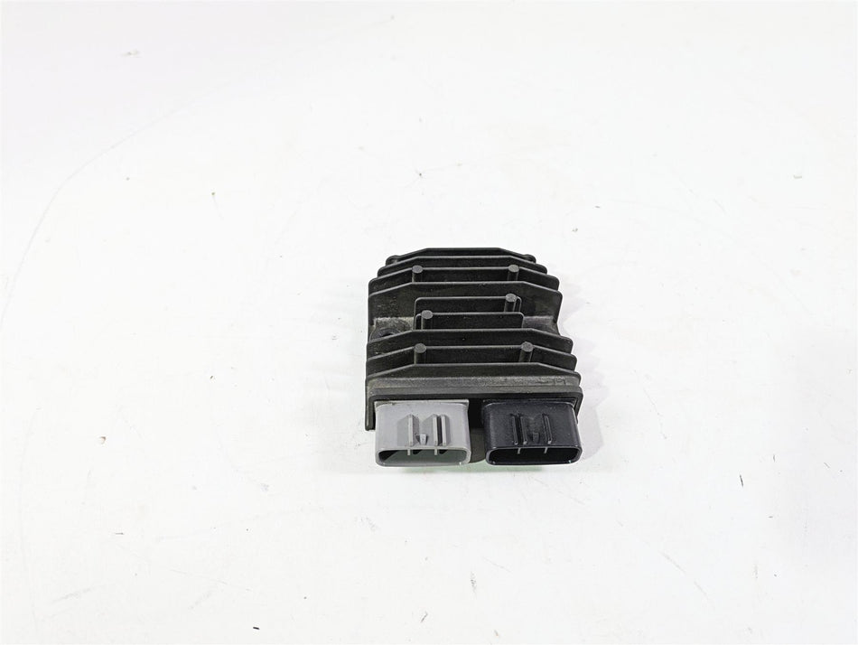 2016 Ducati Monster 1200 S Rectifier Voltage Regulator 54040321A SH821AA {{ shop.shopifyCountryName }} - Mototech271
