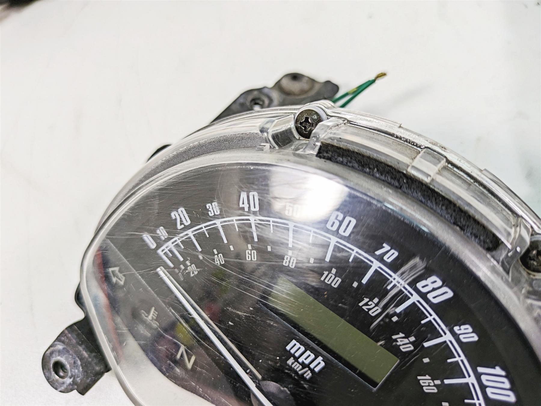 2006 Honda V-Twin VTX1300 R Speedometer Instrument Gauges 4k -Read 37200-MEA-911 {{ shop.shopifyCountryName }} - Mototech271