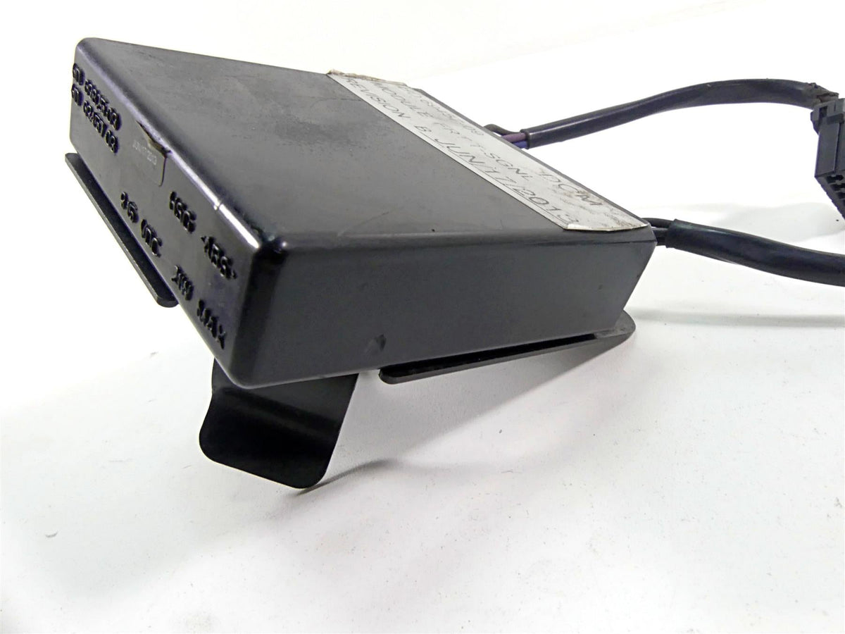 2014 Harley VRSCF Muscle V-Rod Rear Light Turn Signal Module 69457-09 {{ shop.shopifyCountryName }} - Mototech271