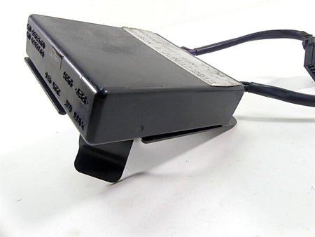 2014 Harley VRSCF Muscle V-Rod Rear Light Turn Signal Module 69457-09 {{ shop.shopifyCountryName }} - Mototech271
