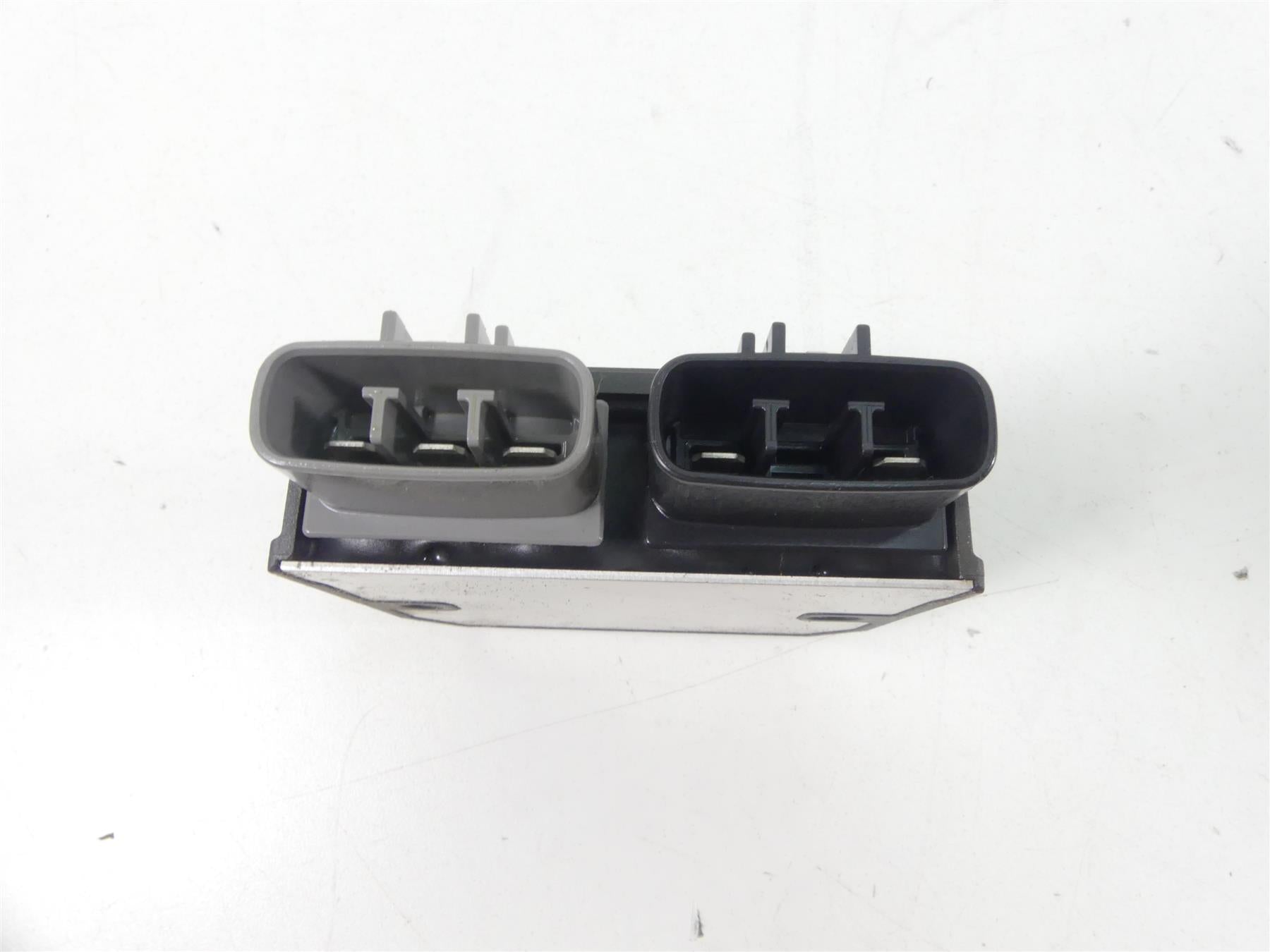 2015 Ducati Monster 1200 S Rectifier Voltage Regulator 54040321A SH821AA {{ shop.shopifyCountryName }} - Mototech271