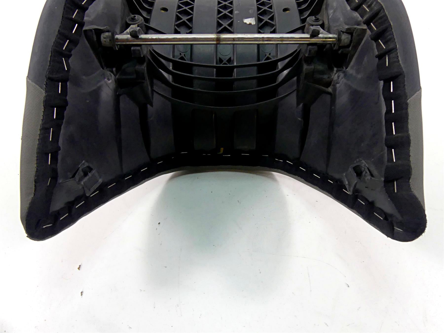 2009 BMW R1200GS K255 Adv Front Seat Saddle Black Rally Gray 52538531536 {{ shop.shopifyCountryName }} - Mototech271