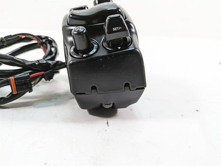 2018 Harley Touring FLHXSE CVO Street Glide Left Hand Control Switch 71500084B {{ shop.shopifyCountryName }} - Mototech271