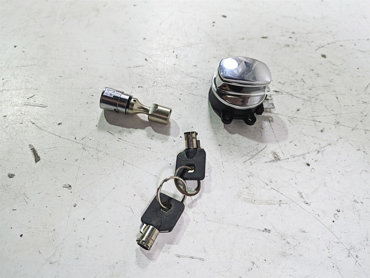 2005 Harley Softail FLSTFSE CVO Fat Boy Ignition Switch Key Lock Set 71450-04 {{ shop.shopifyCountryName }} - Mototech271