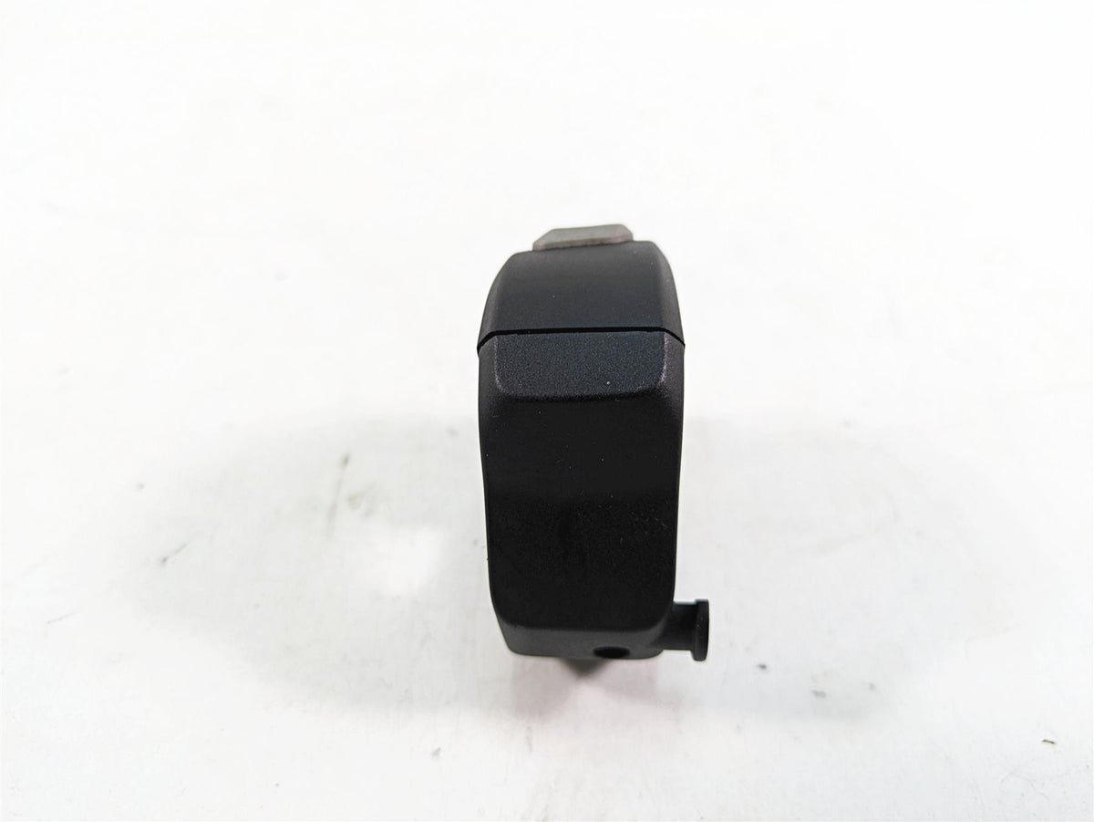 2016 BMW R1200R K53 Right Hand Heat Start Stop Control Switch 61318546186 {{ shop.shopifyCountryName }} - Mototech271