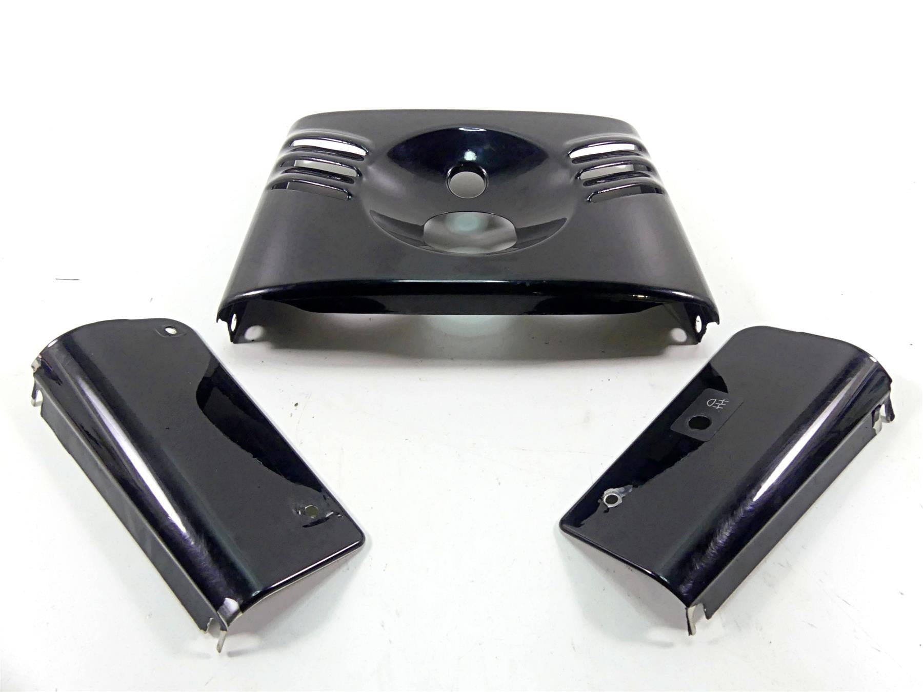 2016 Harley Softail FLS Slim Headlight Nacelle & Fork Tube Covers Set 45900032 {{ shop.shopifyCountryName }} - Mototech271